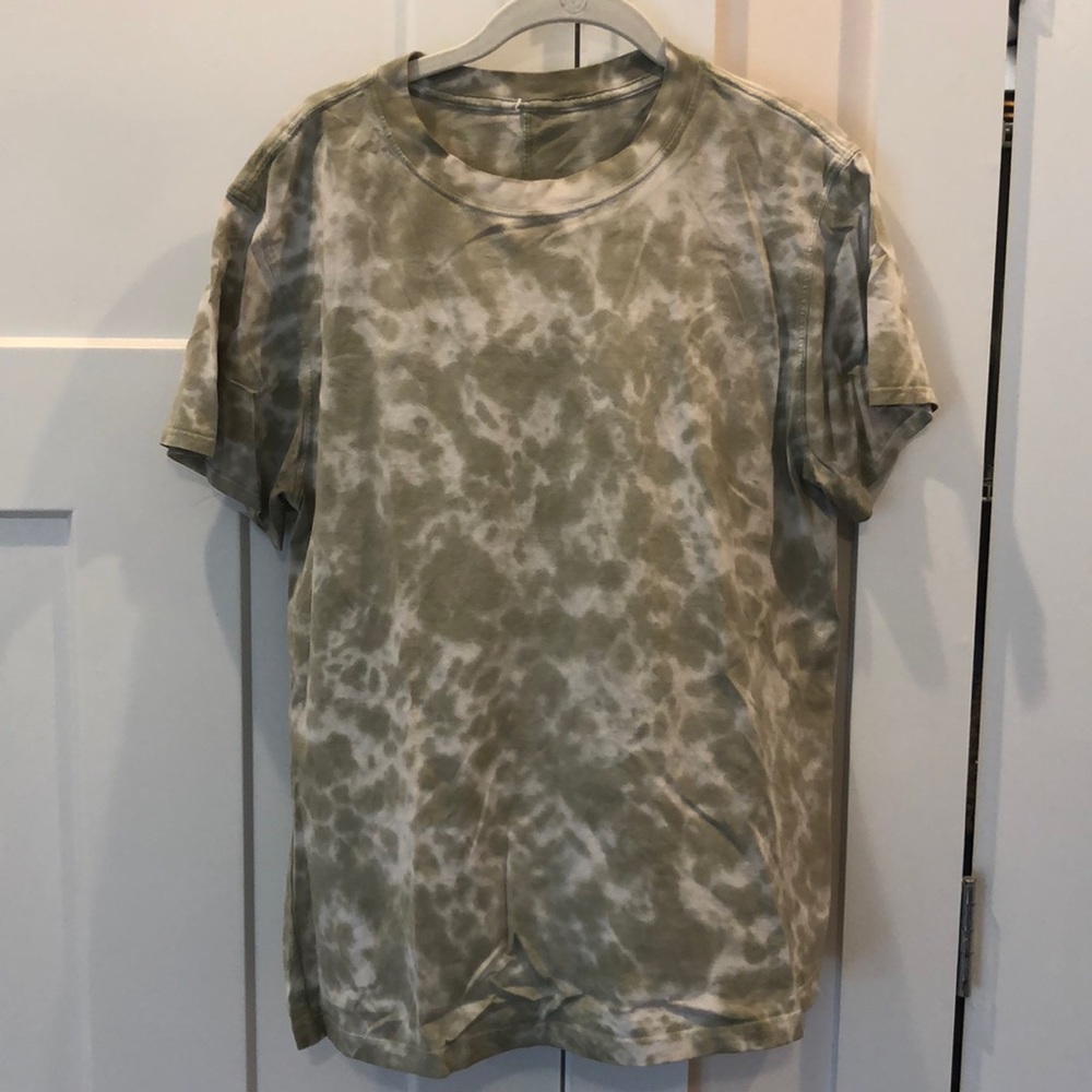 Lululemon All Yours Cotton T-Shirt Tie Dye, size 8